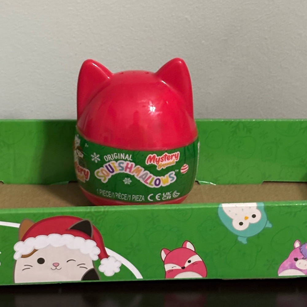 SALE! 1 Sealed 2024 Christmas Squishmallow MYSTERY Capsule